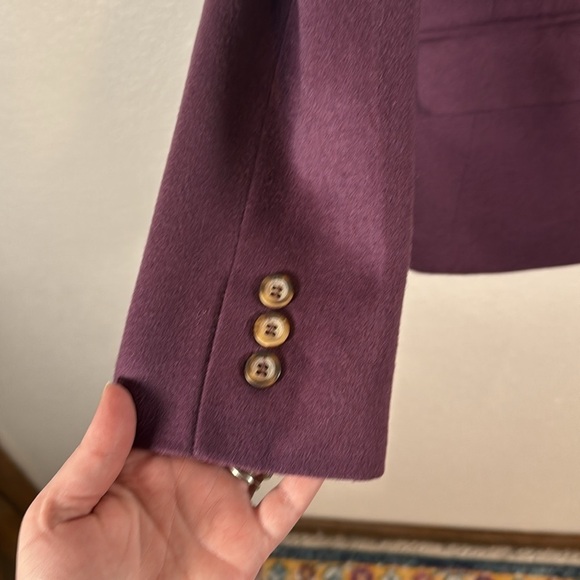L.L. Bean Vintage Purple Wool Cashmere Blend 3 Button Blazer Size 14 Petite - Picture 3 of 7
